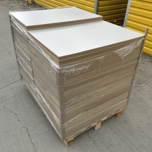 Płyta HDF 3 mm kaszmirowy beż - formatka do lasera 920x600 mm - paleta 600 szt.